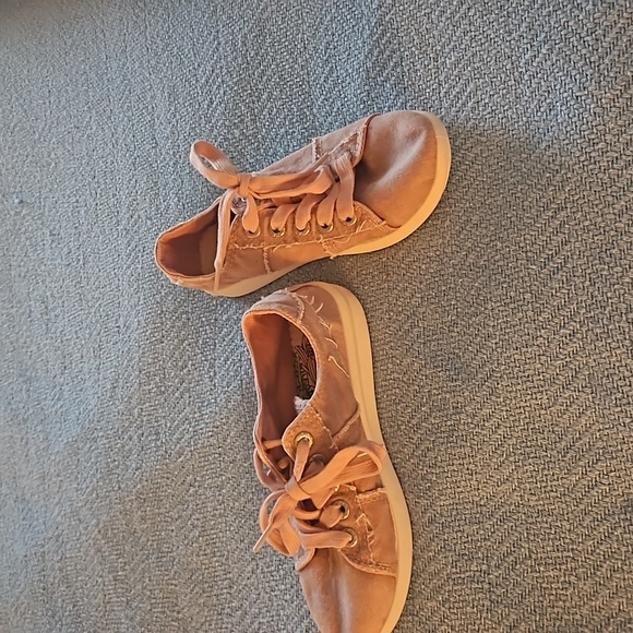 Blowfish Malibu Shoes - Rose pink canvas sneakers